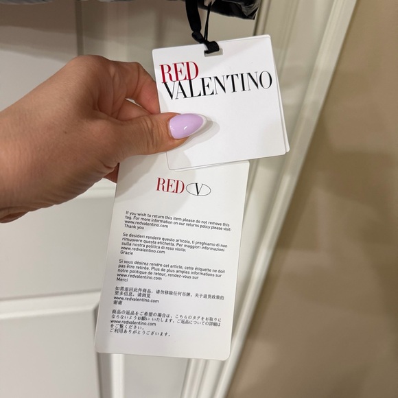 NEW WITH TAGS RED VALENTINO DOWN JACKET LOGO NERO - Picture 6 of 10